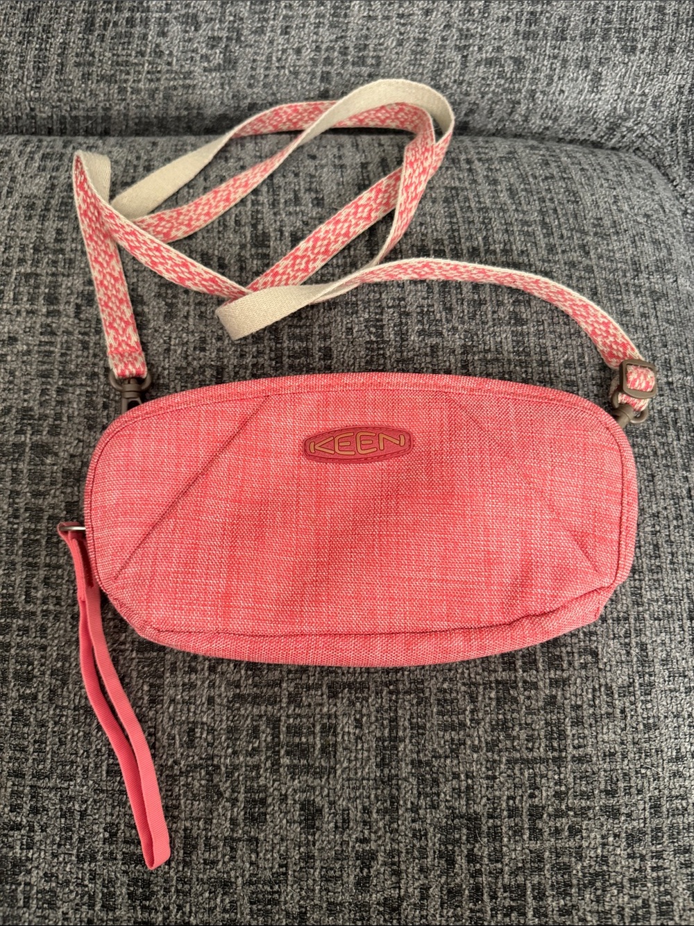 Keen Coral Pink Crossbody Bag with Patterned Strap